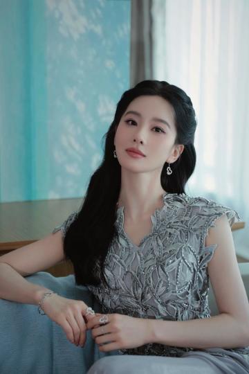 17.c起草在线观看